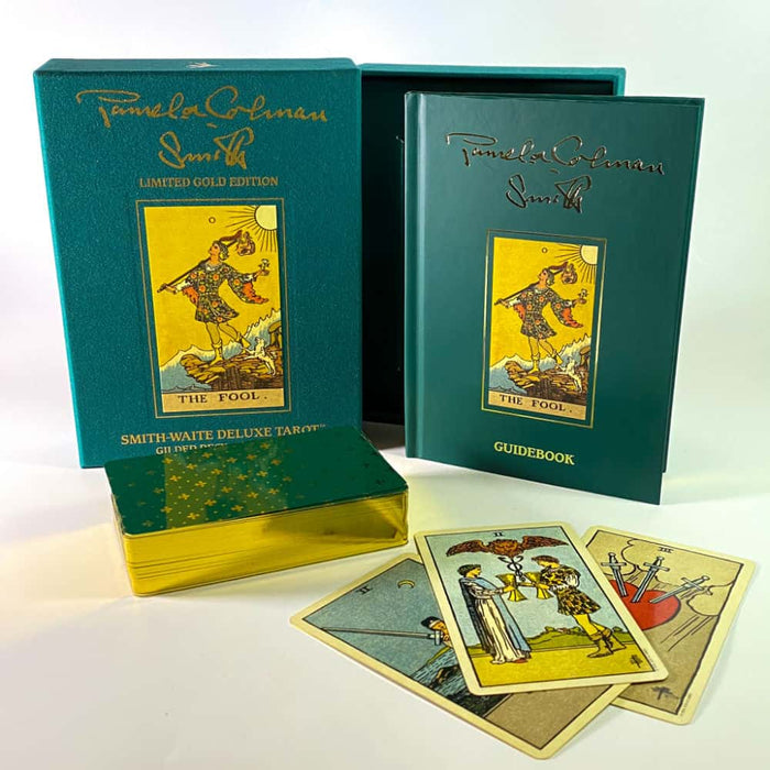 Smith-Waite Deluxe Tarot Gilded Deck & Book Set